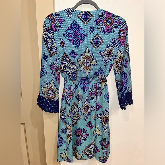 Patterned dress - Picture 3 of 4